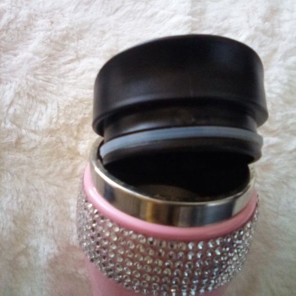 Mercedes-Benz Crystal Encrusted Stainless Steel Beverage/Water Bottle - Picture 4 of 6